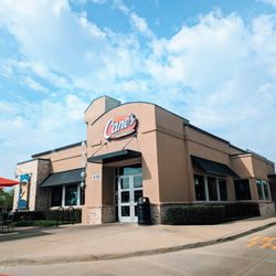 Raising Cane's Chicken Fingers - Outside