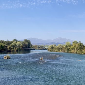 Sundial Bridge - Landmarks & Historical Buildings Near Me - Redding, California