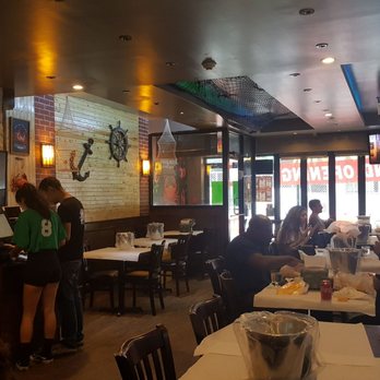 Shaking Seafood - Seafood Near Me - Philadelphia, Pennsylvania