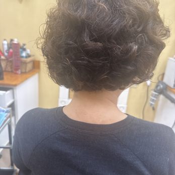 Studio 1074 Hair Designs - Hair Salons Near Me - Stamford, Connecticut Studio 1074 Hair Designs - Hair Salons Near Me - Stamford, Connecticut