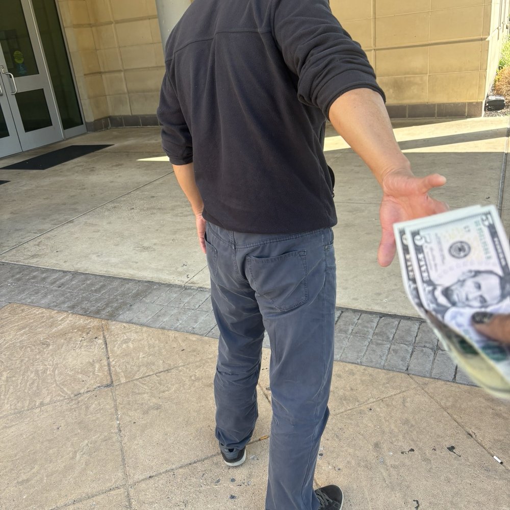 FlixBus - Me giving the driver cash monies. - Buses Near Me - Washington, DC, District of Columbia FlixBus - Me giving the driver cash monies. - Buses Near Me - Washington, DC, District of Columbia