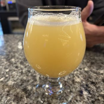 Transcend Beer Crafters - Ri-Walkie Talkie NEIPA - Breweries Near Me - Plainville, Connecticut Transcend Beer Crafters - Ri-Walkie Talkie NEIPA - Breweries Near Me - Plainville, Connecticut