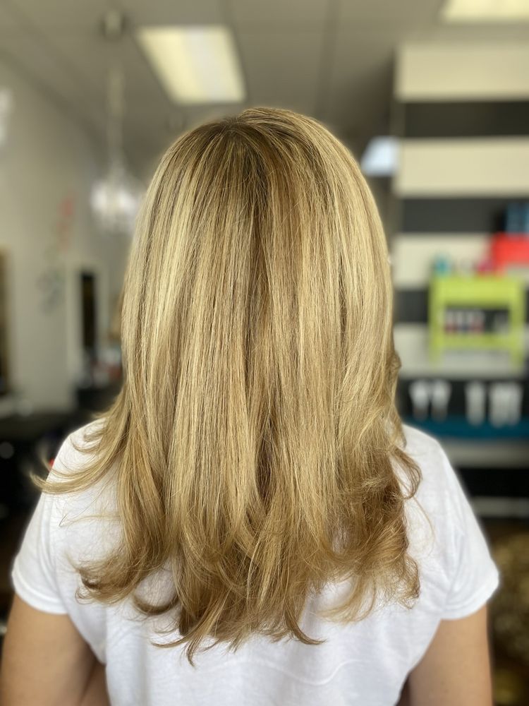 Urban Hair Lounge Image