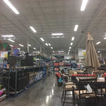 BJ's Wholesale Club - BJ's Wholesale of Taunton -- Northwoods Crossing : 2085 Bay Street, Taunton                    Interior - Wholesale Stores Near Me - Taunton, Massachusetts