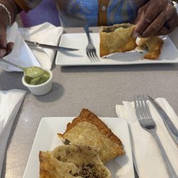 Sabor Latino Restaurant - Thank you, empanadas