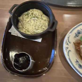 Ramsay's Kitchen - Truffle Mashed potatoes - Chicken Wings Near Me - Oklahoma City, Oklahoma Ramsay's Kitchen - Truffle Mashed potatoes - Chicken Wings Near Me - Oklahoma City, Oklahoma