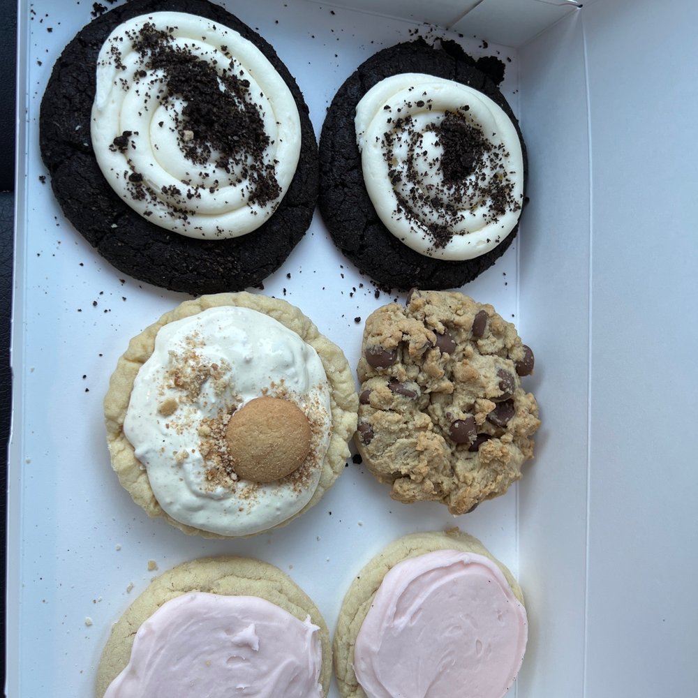 Crumbl - Bensalem - Bakeries Near Me - Bensalem, Pennsylvania