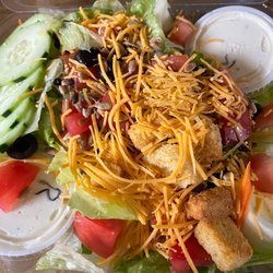 Leaf's Deli - Large Garden Salad