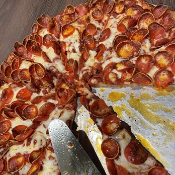 Mountain Mike's Pizza - Pepperoni Pizza - Pizza Near Me - Pismo Beach, California Mountain Mike's Pizza - Pepperoni Pizza - Pizza Near Me - Pismo Beach, California