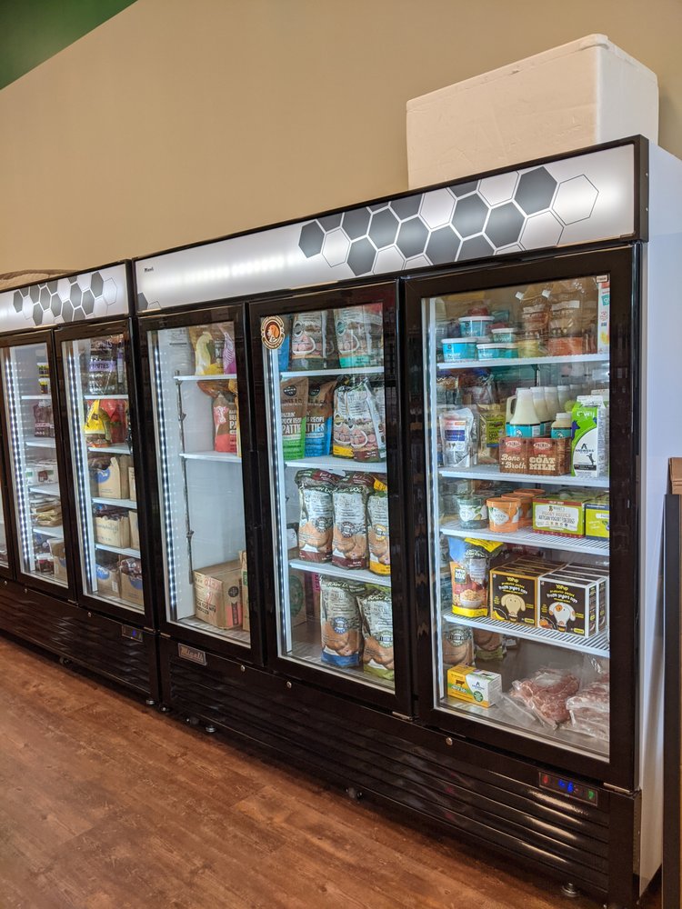 WHOLESOME ANIMAL GROCERY STORE Updated September 2024 12 Photos