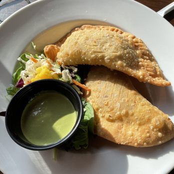 Calle Latina - Empanada De Carne Empanada Pollo Verde - Latin American Near Me - Decatur, Georgia
