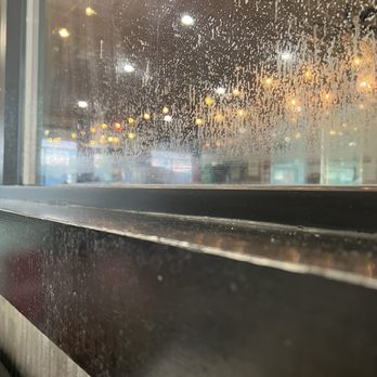 Bozos Too - Dirty Window - Seafood Near Me - Pascagoula, Mississippi Bozos Too - Dirty Window - Seafood Near Me - Pascagoula, Mississippi