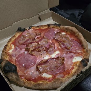 Pizzeria Prima Strada - Pizza Near Me - Victoria, British Columbia