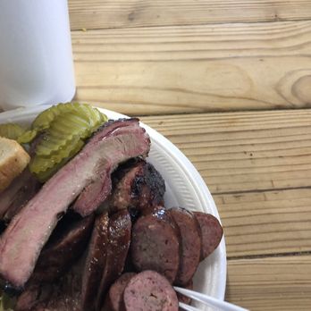 Heavy's Barbeque - Meat - Barbeque Near Me - Hondo, Texas Heavy's Barbeque - Meat - Barbeque Near Me - Hondo, Texas