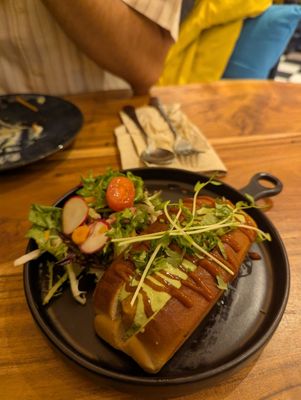 Bindaas Indian Restaurant Sports Bar & Dukaan by null