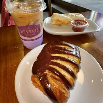 Reverie Coffee Roasters - Coffee & Tea Near Me - Wichita, Kansas Reverie Coffee Roasters - Coffee & Tea Near Me - Wichita, Kansas
