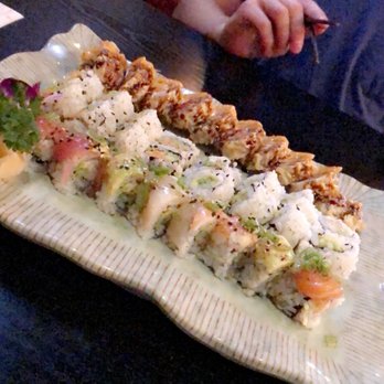 Sushi Mo - Sushi Bars Near Me - Vancouver, Washington