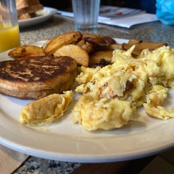 Sunrise Cafe - Eggs potatoes and homemade English muffins - New American Near Me - Yellow Springs, Ohio Sunrise Cafe - Eggs potatoes and homemade English muffins - New American Near Me - Yellow Springs, Ohio