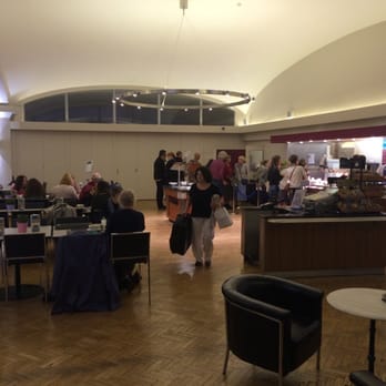 Wesleys Cafe - View of counter - Restaurants Near Me - London, XGL Wesleys Cafe - View of counter - Restaurants Near Me - London, XGL