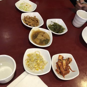 Lim Ga Ne - Side dishes that came with the meal! Not the best but it was complimentary - Korean Near Me - Toronto, Ontario
