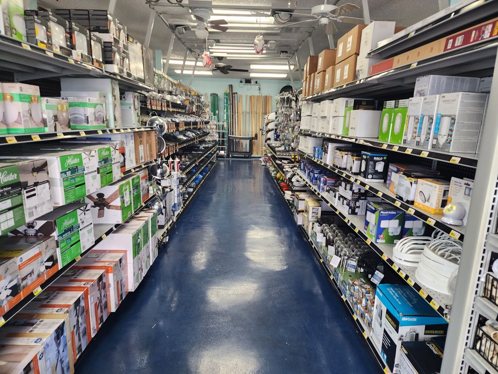 JAMAICA BEACH HARDWARE Updated September 2024 15 Photos & 18