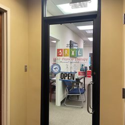 BEAT Physical Therapy - Front door to BEAT physical therapy