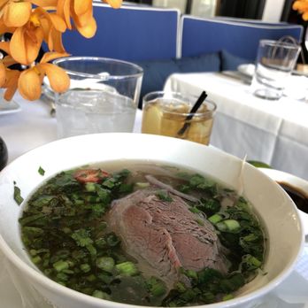 Le Colonial - Vietnamese Near Me - Chicago, Illinois