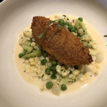 Market - Dungeness Crab Cake - American Near Me - St Helena, California