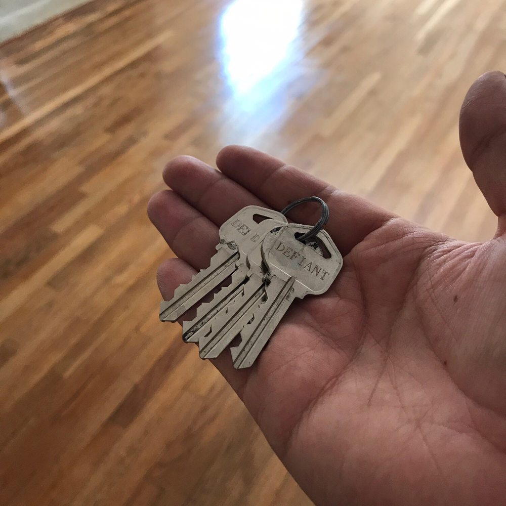 Our keys!!! Our floors!!! Thanks Lori and Amy!! Our keys!!! Our floors!!! Thanks Lori and Amy!!
