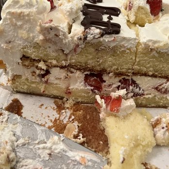 French Bakery Cafe - Bakeries Near Me - Vista, California