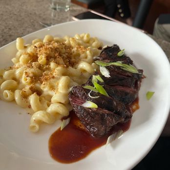 Laporta's Restaurant - Steak, mac and cheese - New American Near Me - Alexandria, Virginia Laporta's Restaurant - Steak, mac and cheese - New American Near Me - Alexandria, Virginia