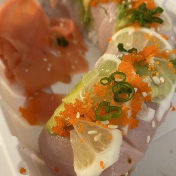 Chiba Japanese - Lemon Roll. You can see the pith (white part - bitter) in the slices of lemon. - Japanese Near Me - San Diego, California Chiba Japanese - Lemon Roll. You can see the pith (white part - bitter) in the slices of lemon. - Japanese Near Me - San Diego, California