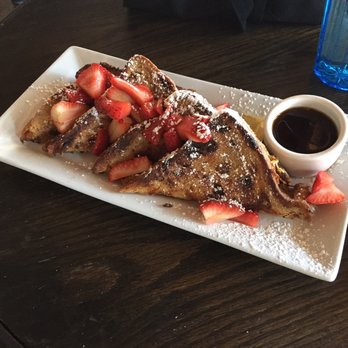 Fratelli Cafe - French Kiss french toast with strawberries - Coffee & Tea Near Me - Los Angeles, California Fratelli Cafe - French Kiss french toast with strawberries - Coffee & Tea Near Me - Los Angeles, California