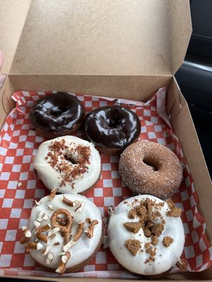 Fred's Coffee & Donuts by null