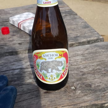 Hog Island Oyster - Anchor Steam California Lager - Seafood Near Me - Marshall, California