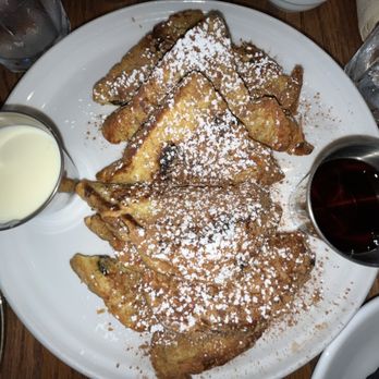 Fourth Street Restaurant - Breakfast & Brunch Near Me - Royal Oak, Michigan Fourth Street Restaurant - Breakfast & Brunch Near Me - Royal Oak, Michigan