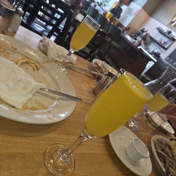 Breakfast at Tiffany's - Diners Near Me - San Francisco, California