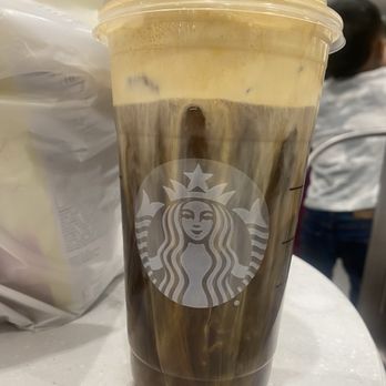 Starbucks - Trenta Cold Brew - Coffee & Tea Near Me - Shenandoah, Texas