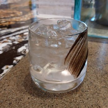Park Restaurant - Un cocktail exquis le Ruiz - Asian Fusion Near Me - Westmount, Quebec