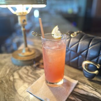 Oak and Ola - Berry Bliss Mocktail Front and center - New American Near Me - Tampa, Florida Oak and Ola - Berry Bliss Mocktail Front and center - New American Near Me - Tampa, Florida