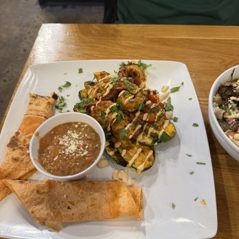 The Char Market - Shrimp plate with veggies - Sandwiches Near Me - Carmichael, California