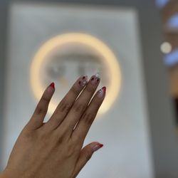 843 Nail & Spa