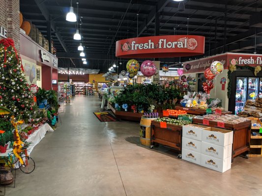 Audubon Market by null