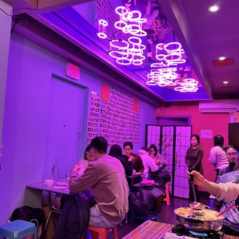 886 - interior - Taiwanese Near Me - New York, New York 886 - interior - Taiwanese Near Me - New York, New York