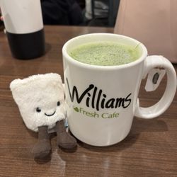 Williams Fresh Cafe - Green tea with matcha shot