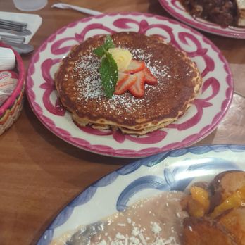 Girasol Cocina Mexicana - Corn pancakes - Mexican Near Me - Monrovia, California