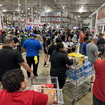 Costco - Long waits for food - Wholesale Stores Near Me - San Juan, Puerto Rico Costco - Long waits for food - Wholesale Stores Near Me - San Juan, Puerto Rico