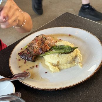 Clinkerdagger - Oven Roasted Honey-Peppercorn Salmon - Seafood Near Me - Spokane, Washington Clinkerdagger - Oven Roasted Honey-Peppercorn Salmon - Seafood Near Me - Spokane, Washington