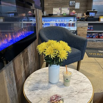 Vitality Bowls - Dining area - Acai Bowls Near Me - Seattle, Washington Vitality Bowls - Dining area - Acai Bowls Near Me - Seattle, Washington