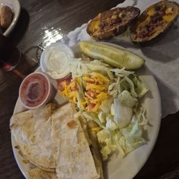 Chicken quesidilla Chicken quesidilla